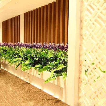 בנדר למפונג Hotel Astoria מראה חיצוני תמונה